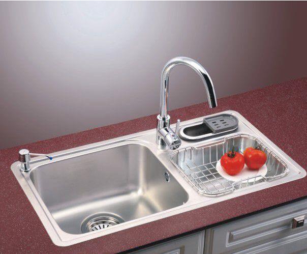 Stainless steel sink